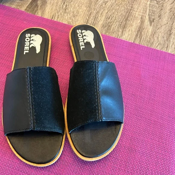 Sorel Women's Black Slide Sandals - Picture 2 of 7